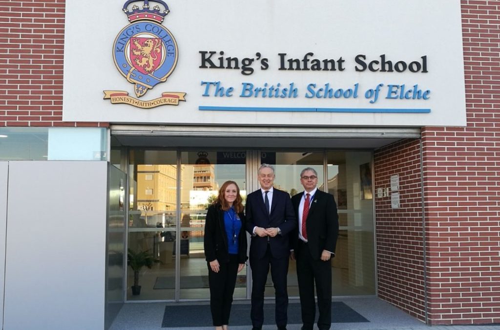 The British Ambassador to Spain visits King’s College Alicante and King’s Infant School Elche