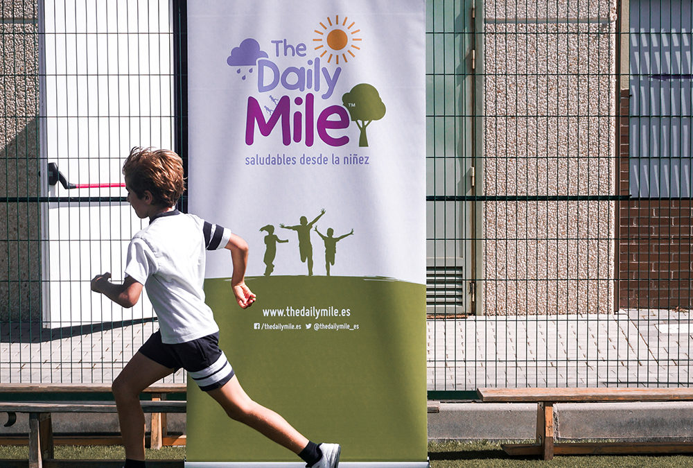 Students from King’s College Madrid inaugurate the Daily Mile in Spain